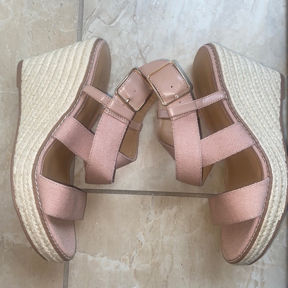ESPADRILLE WEDGE SANDAL Banana Republic - Picture 1 of 3
